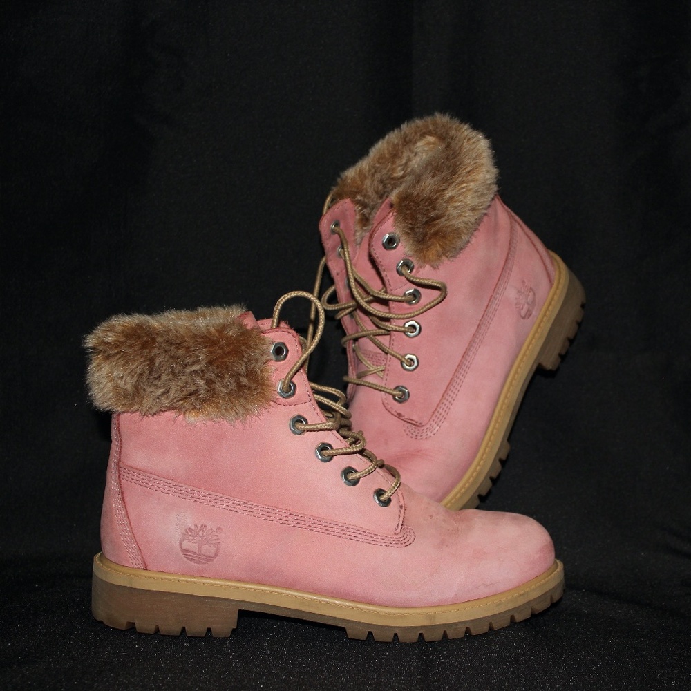 BOOTS WITH THE FUR!